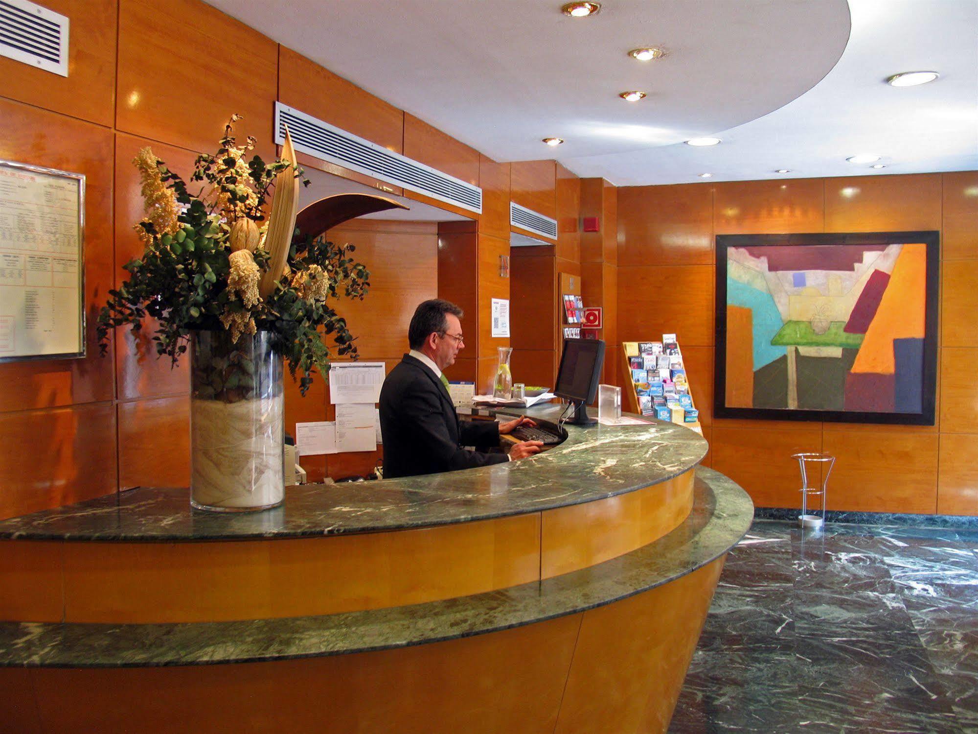 Hotel Pedralbes Barcelona Exterior foto