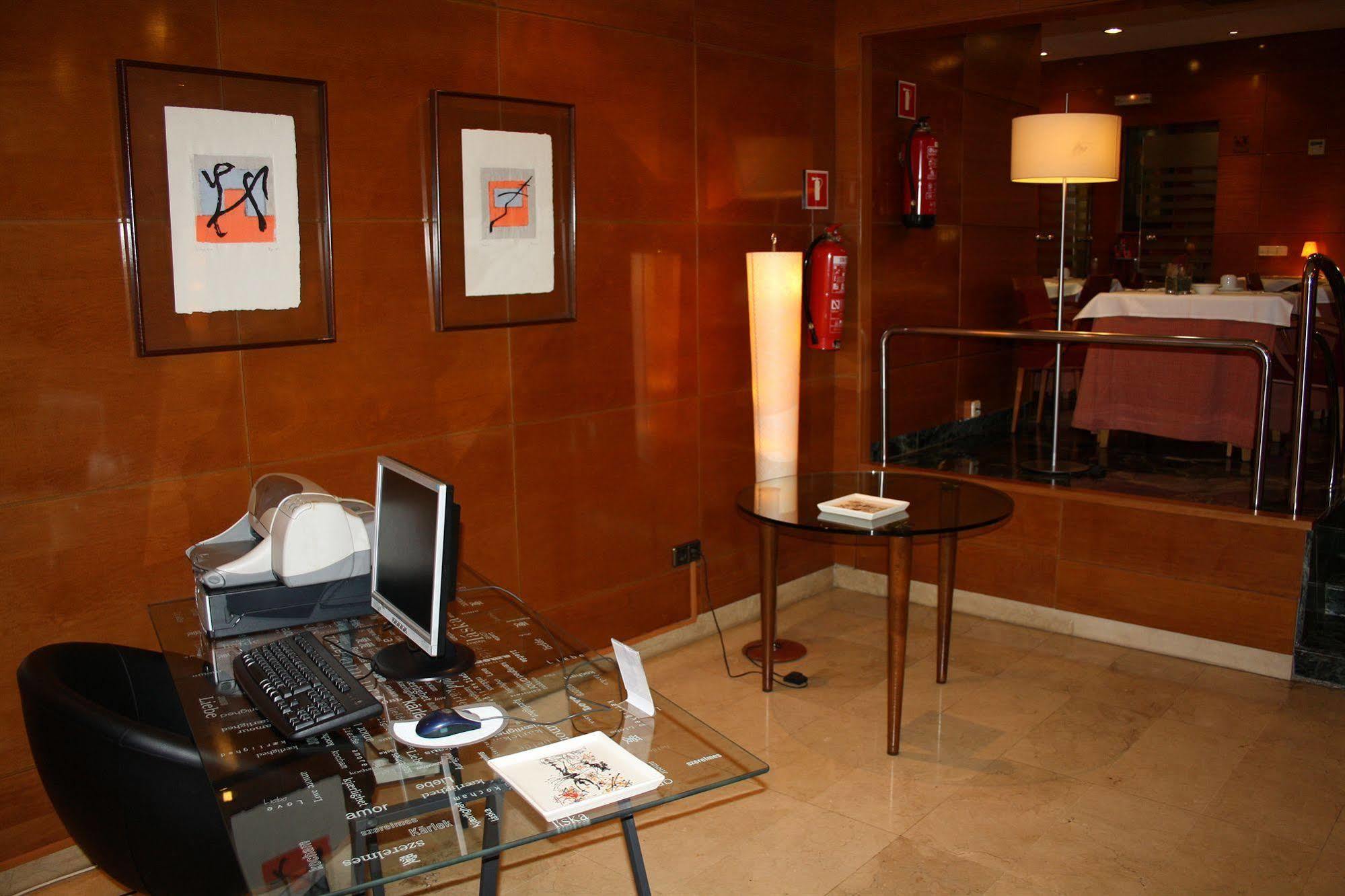 Hotel Pedralbes Barcelona Facilidades foto