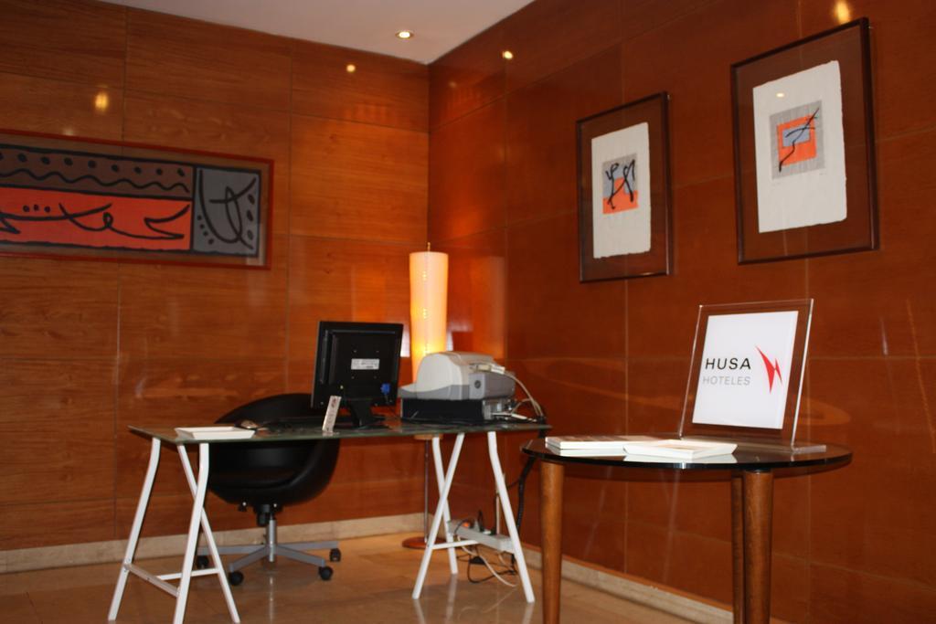 Hotel Pedralbes Barcelona Exterior foto