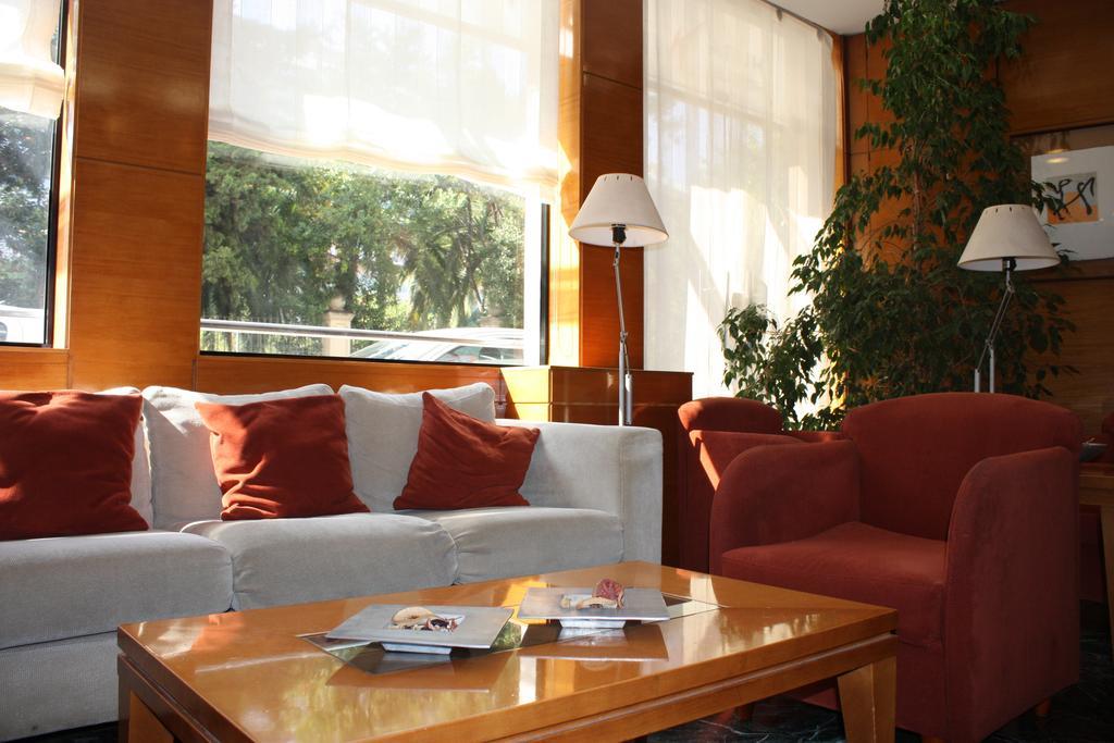 Hotel Pedralbes Barcelona Exterior foto